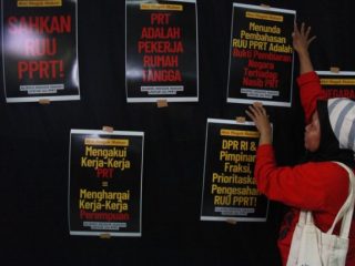 Hadiah May Day, Meloloskan RUU PPRT Dan Mendukung Marsinah Sebagai Pahlawan Buruh Nasional