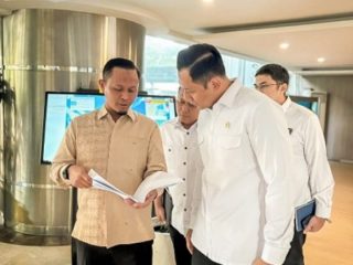 Wali Kota Pekanbaru Agung Resmi Temui Menko AHY Bahas Usulan PSN Jembatan Siak V dan Jalan Tol Lingkar