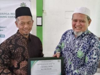 Haji Bustanul Arifin: Membeli Surga dengan Harta di Kampar