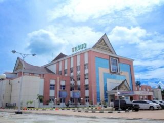 Stok Obat RSUD Bangkinang Terancam Putus, Tunggakan Jamkesda Capai Rp6,1 Miliar