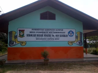 Dugaan Penjualan Aset Genteng Bekas Revitalisasi SDN 018 Kasikan Mencuat, Kepsek Membantah