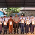 Ajak Siswa Cintai Alam, Kapolres Kampar Tanam 10 Pohon di SMPN 1 Bangkinang